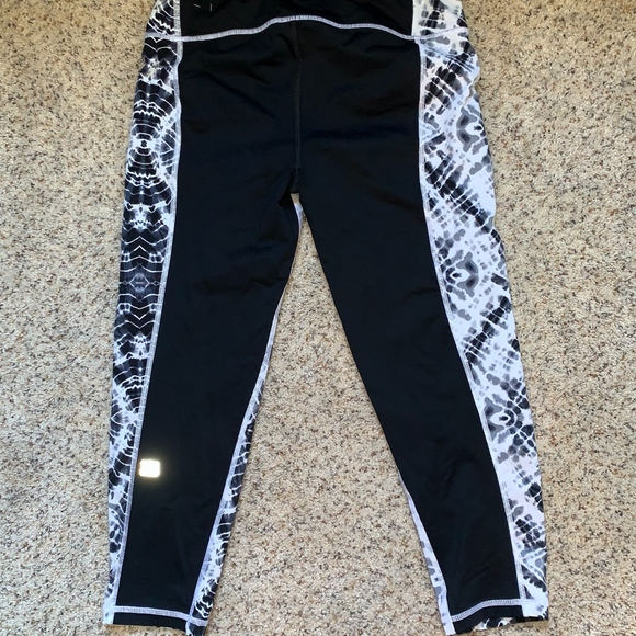 VSX Sport - Black & White printed Athletic Pants - Picture 2 of 3
